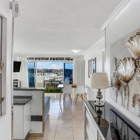 Apartment Dream Holidays, Wonderful Ocean View, Fast Wi-fi