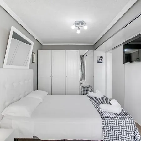 Dream Holidays, Wonderful Ocean View, Fast Wi-fi * Palm-mar