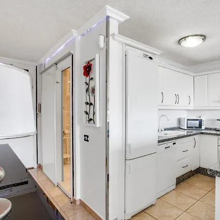 Dream Holidays, Wonderful Ocean View, Fast Wi-fi Apartment Palm-mar