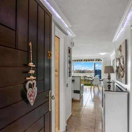 Apartment Dream Holidays, Wonderful Ocean View, Fast Wi-fi *
